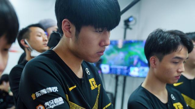 对于每位参 对于每位参