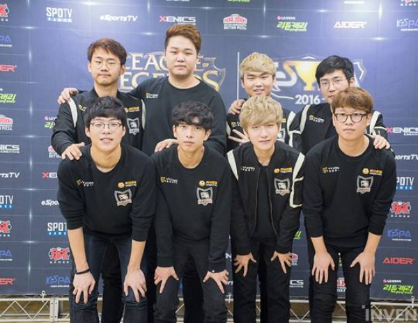 青岛队的后 青岛队的后