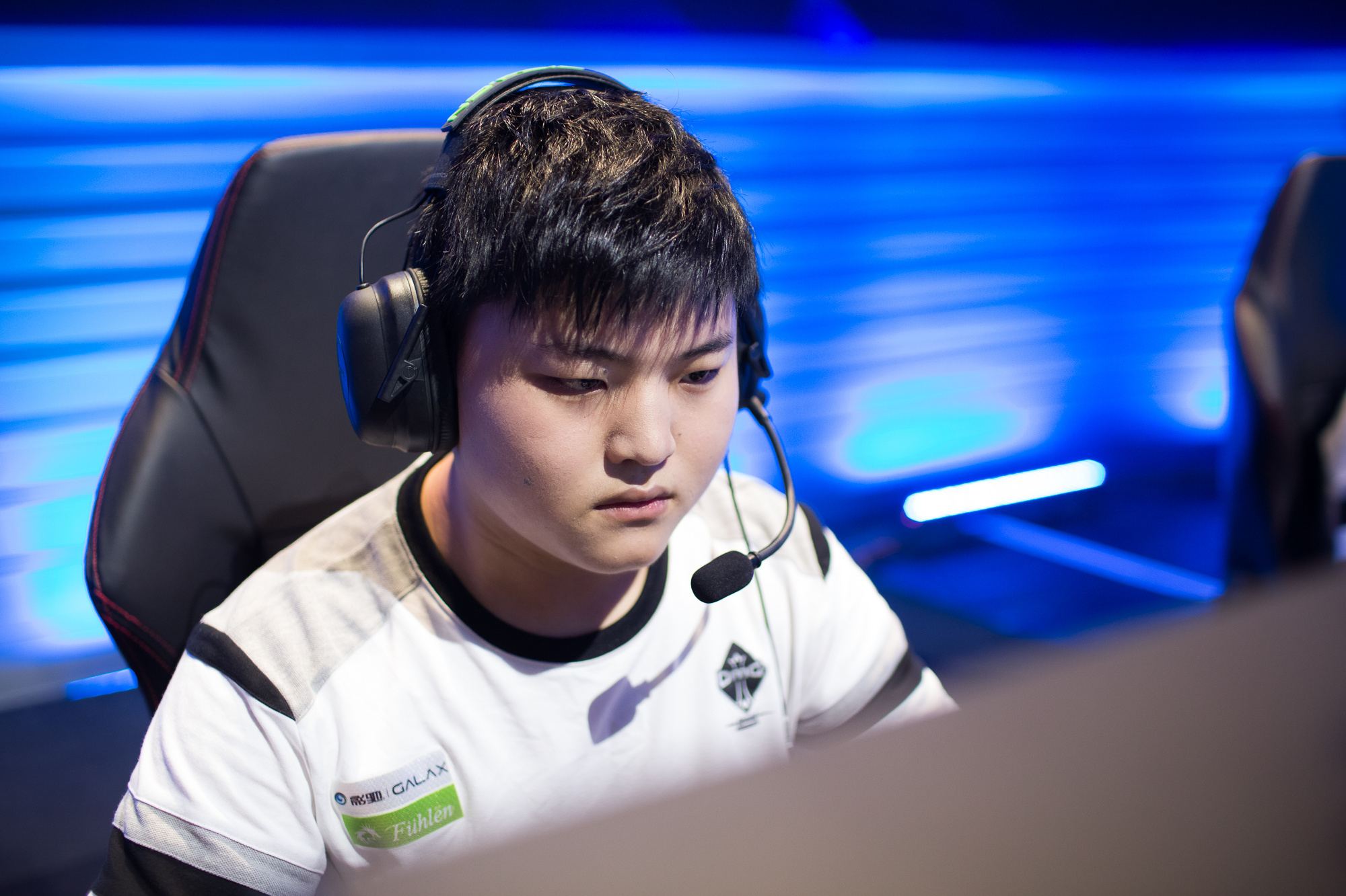 心天才的重 心天才的重