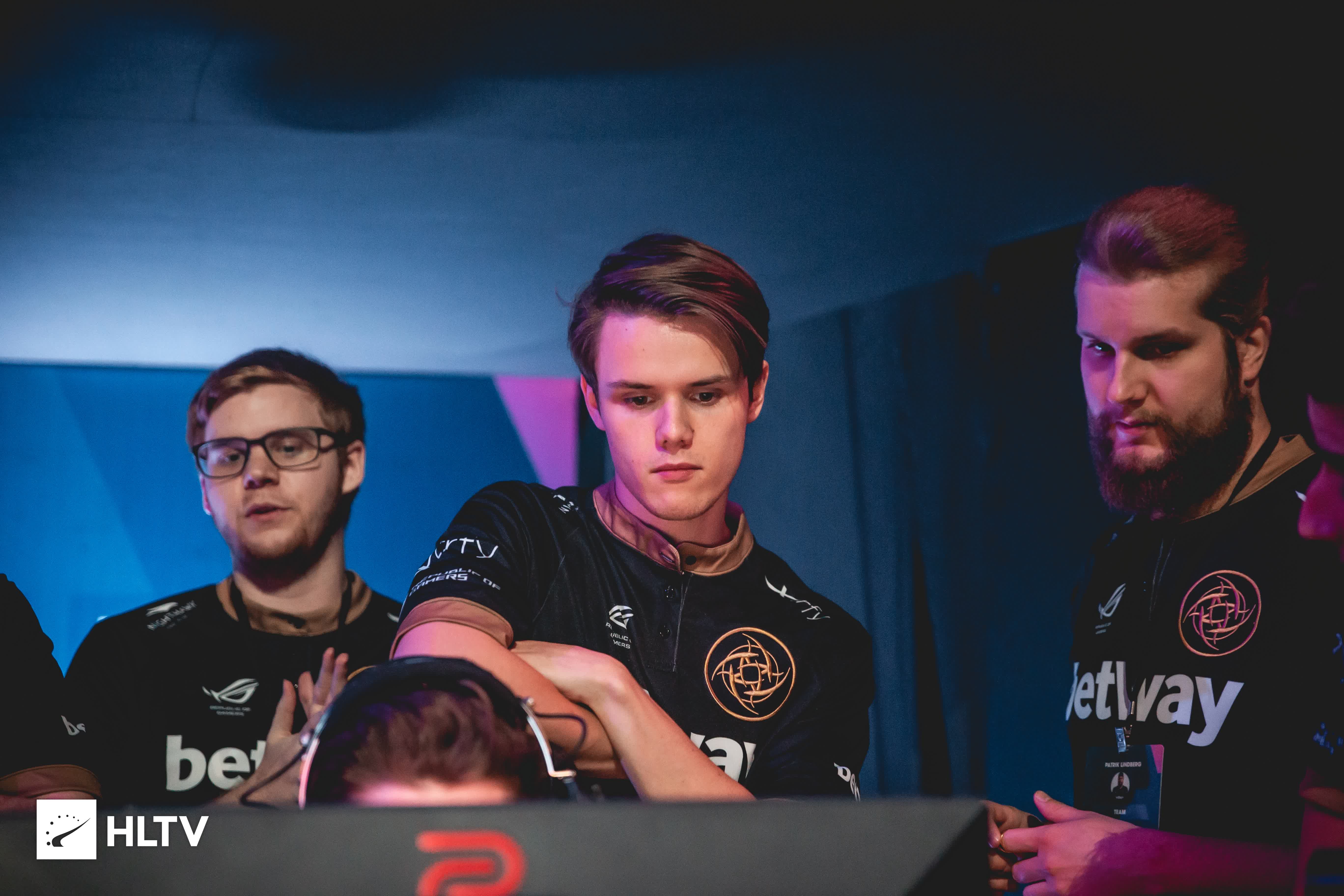 提升传球角 提升传球角